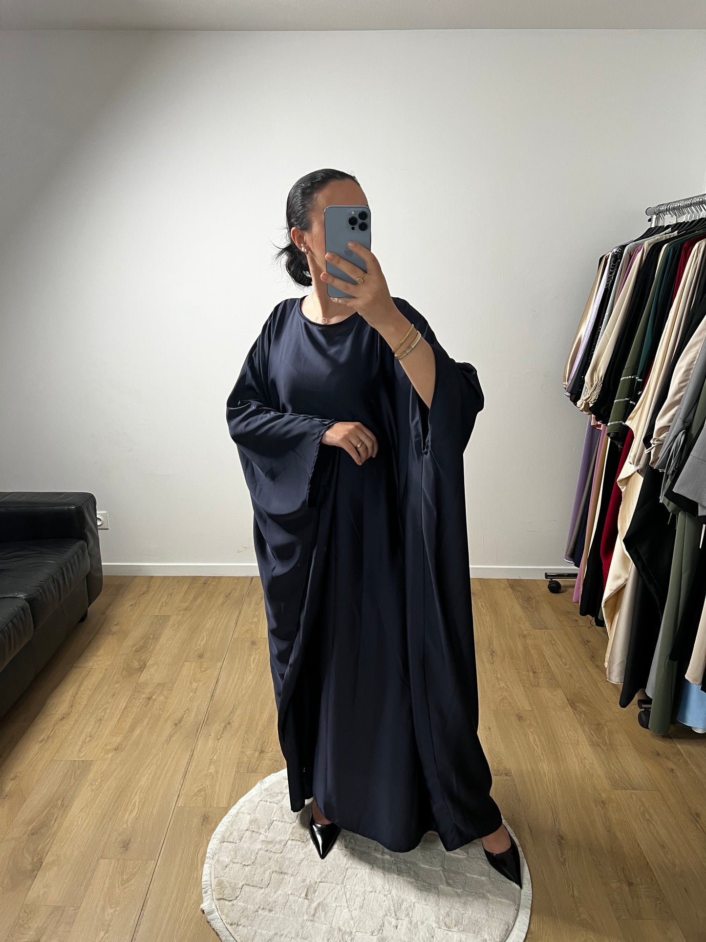 Robe Elégante à Manches Chauve-souris En Satin