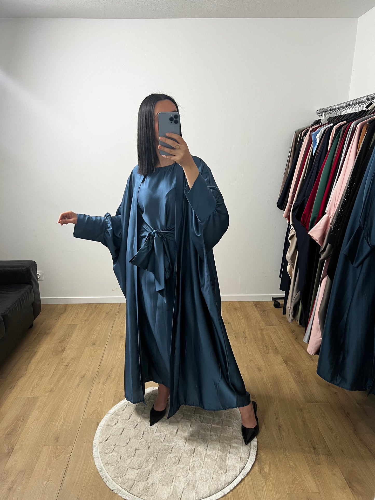 Ensemble Deux Pièces Robe Ceinture Intégré et Kimono "Chauve Souris" En Satin