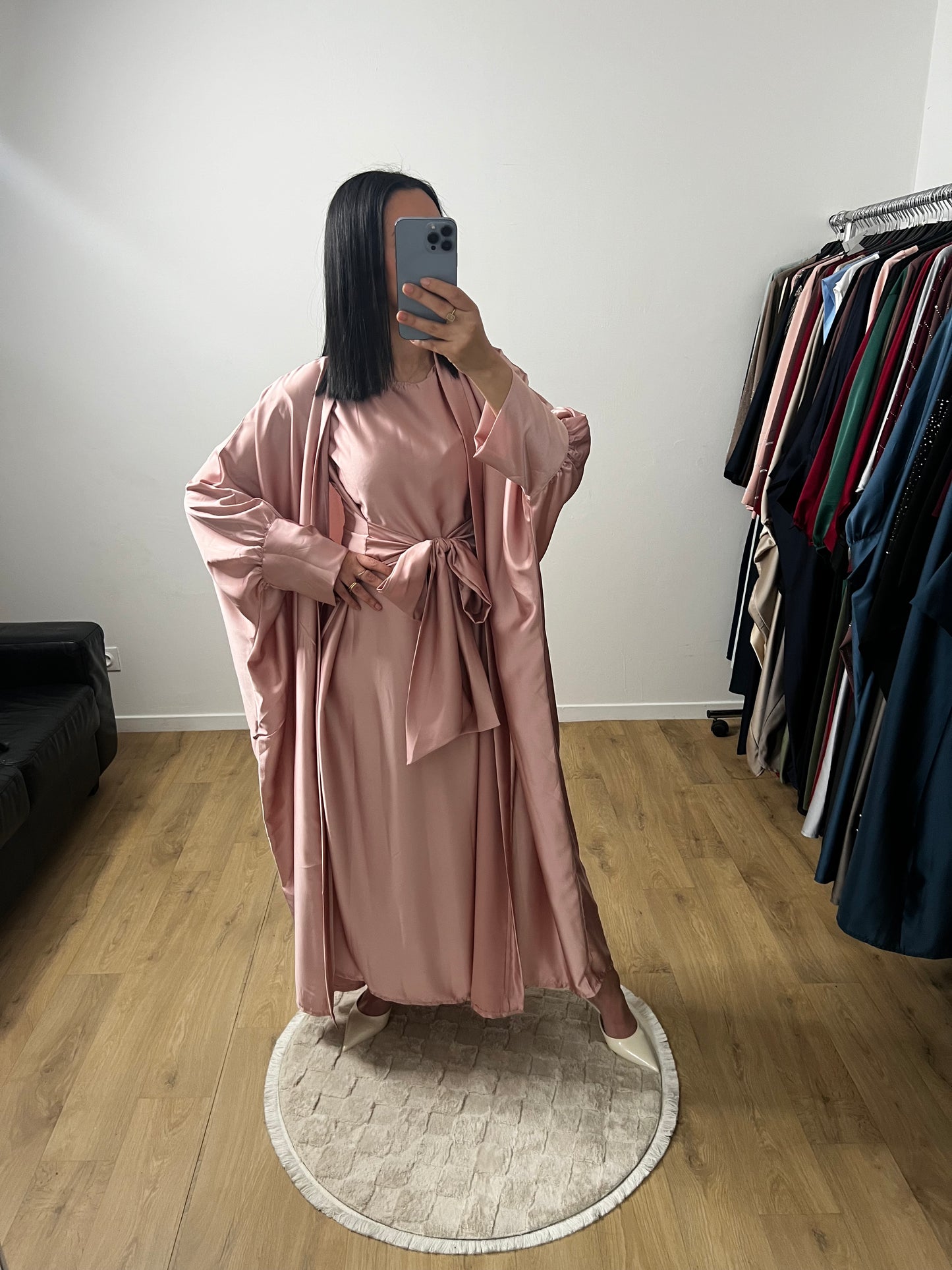 Ensemble Deux Pièces Robe Ceinture Intégré et Kimono "Chauve Souris" En Satin