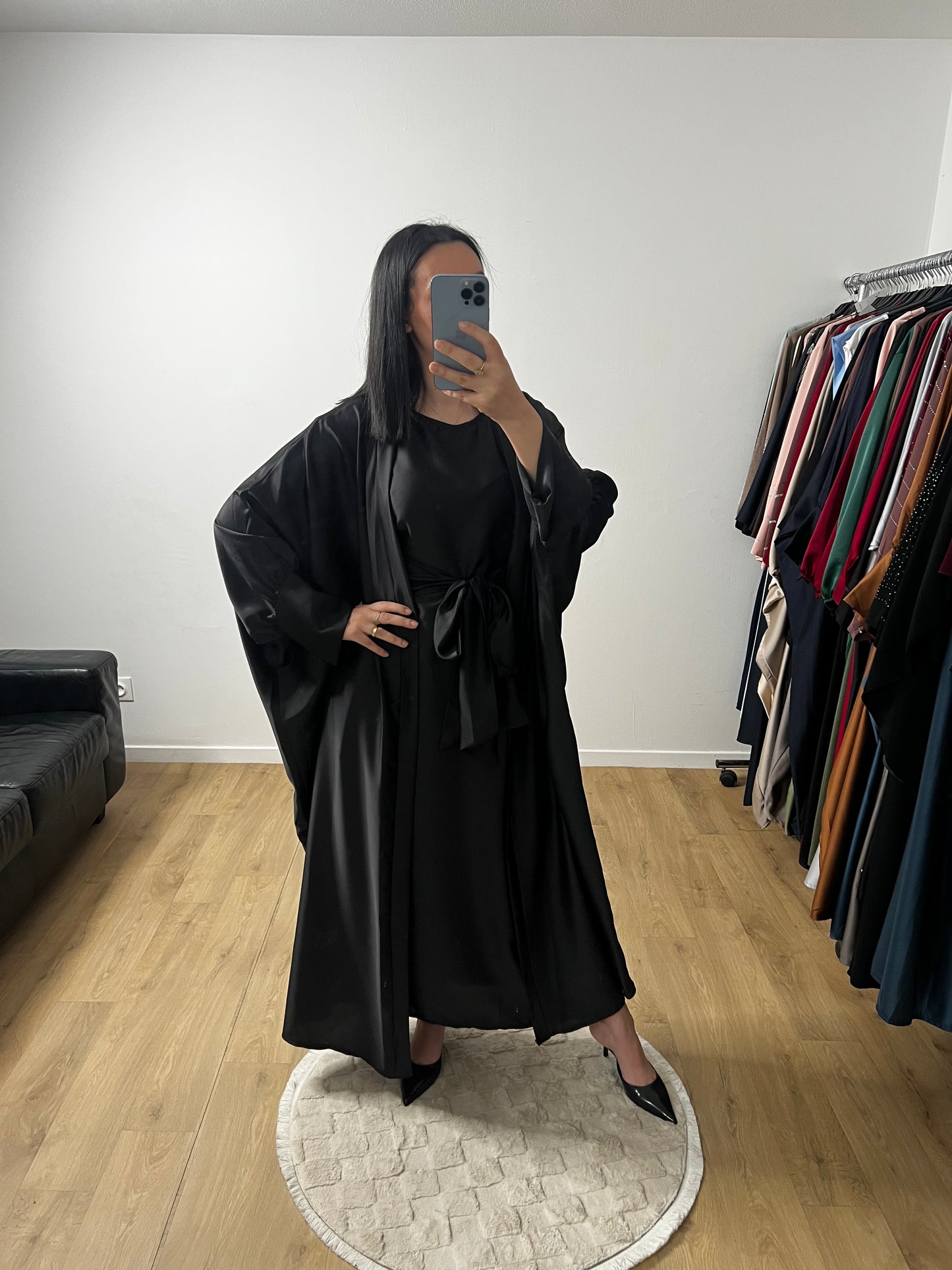 Ensemble Deux Pièces Robe Ceinture Intégré et Kimono "Chauve Souris" En Satin