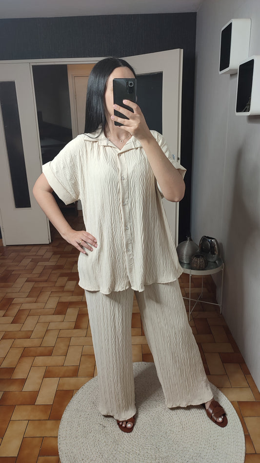 Ensemble Manches Courtes ,Matière Crêpe Fluide Chemise Et Pantalon