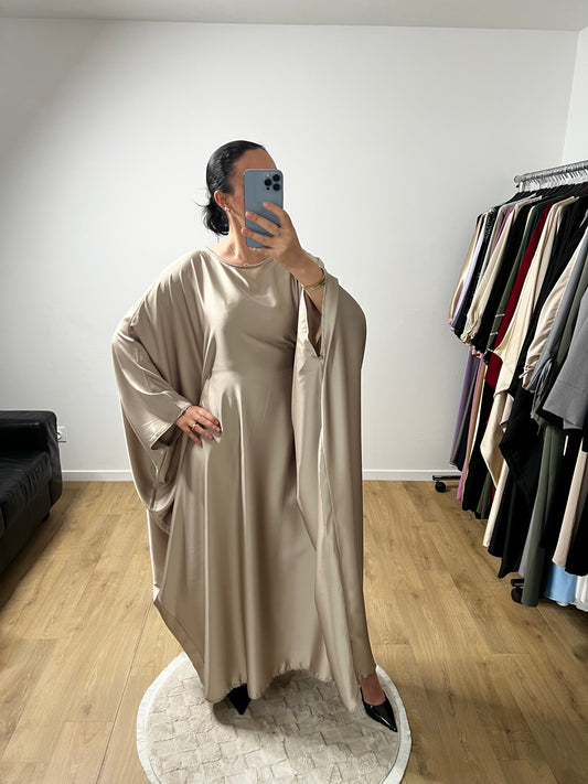 Robe Elégante à Manches Chauve-souris En Satin
