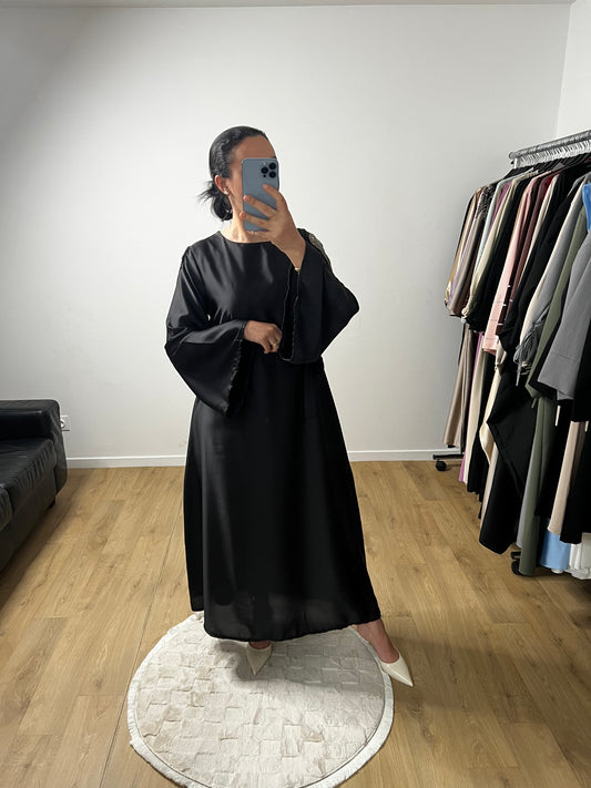 Robe En Satin Longue Manches Evasés